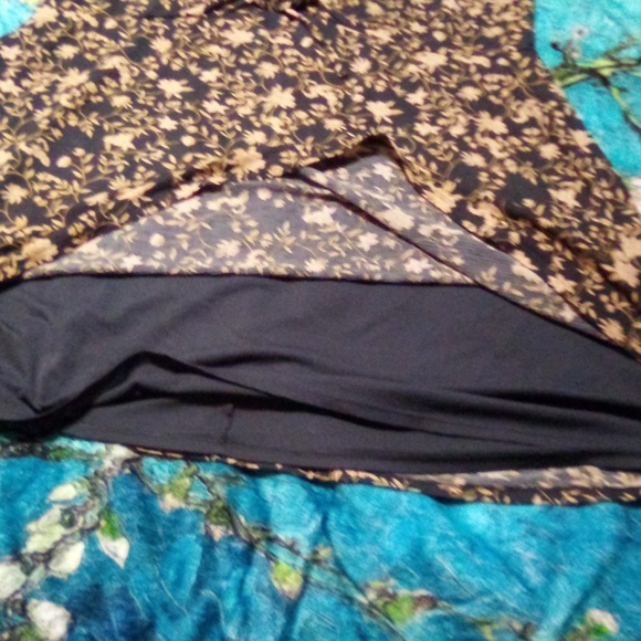 Lauren Conrad black floral dress size XXL - Picture 4 of 4